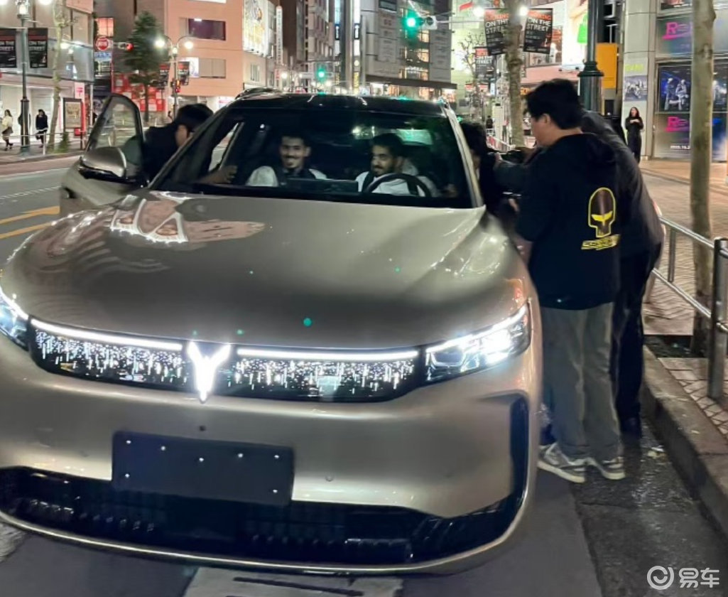 岚图FREE+打破“秋名山”最快量产SUV纪录