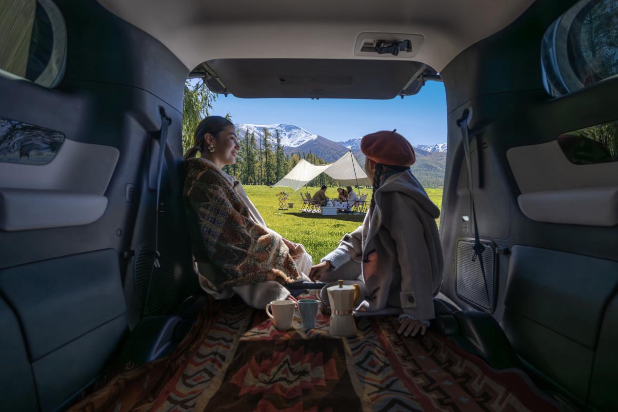 比亚迪2026款夏上市限时19.68万起打造家庭头等舱