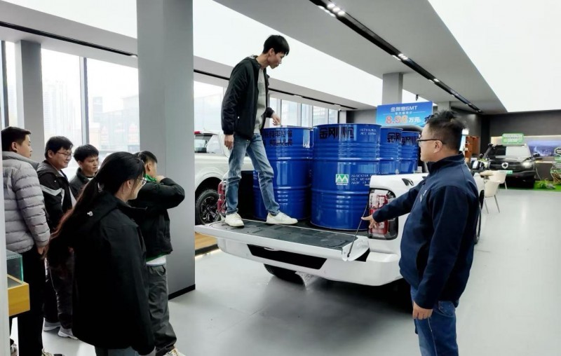 好开！好用！好省心！10万元级自动挡皮卡金刚炮上市即热销