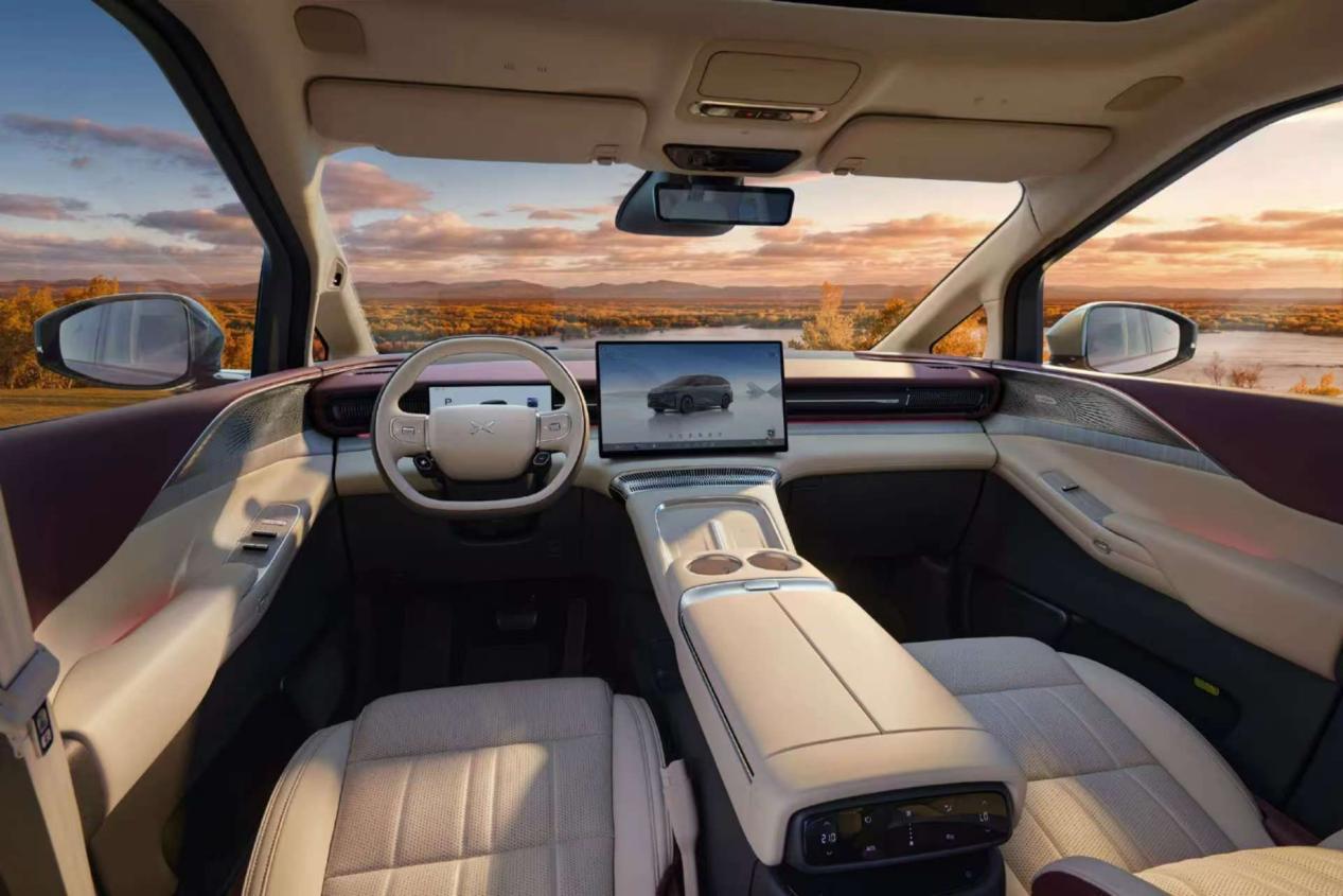 小鹏X9增程版开启预售,终于实现“双腿走路”