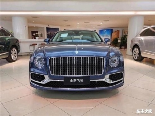 飞驰 全部在售 2024款 2023款 2022款 2021款 2020款 2017款成都宾利飞驰降价30万 售全国