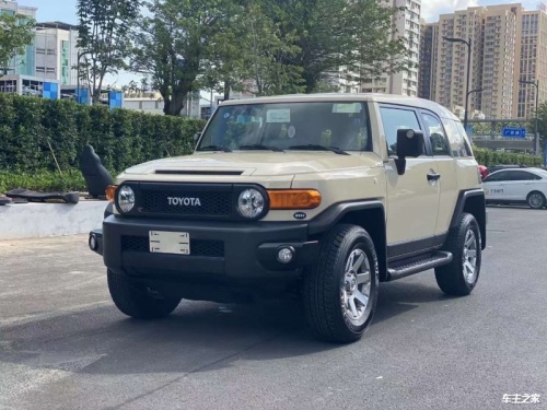 FJ酷路泽中东版 全部在售 2023款 2022款 2020款 2019款 2018款 2017款成都FJ酷路泽中东版降价17万 售四川