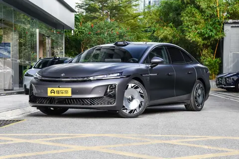 华为双智+零重力副驾，让驾驶省心，家用商务都适合